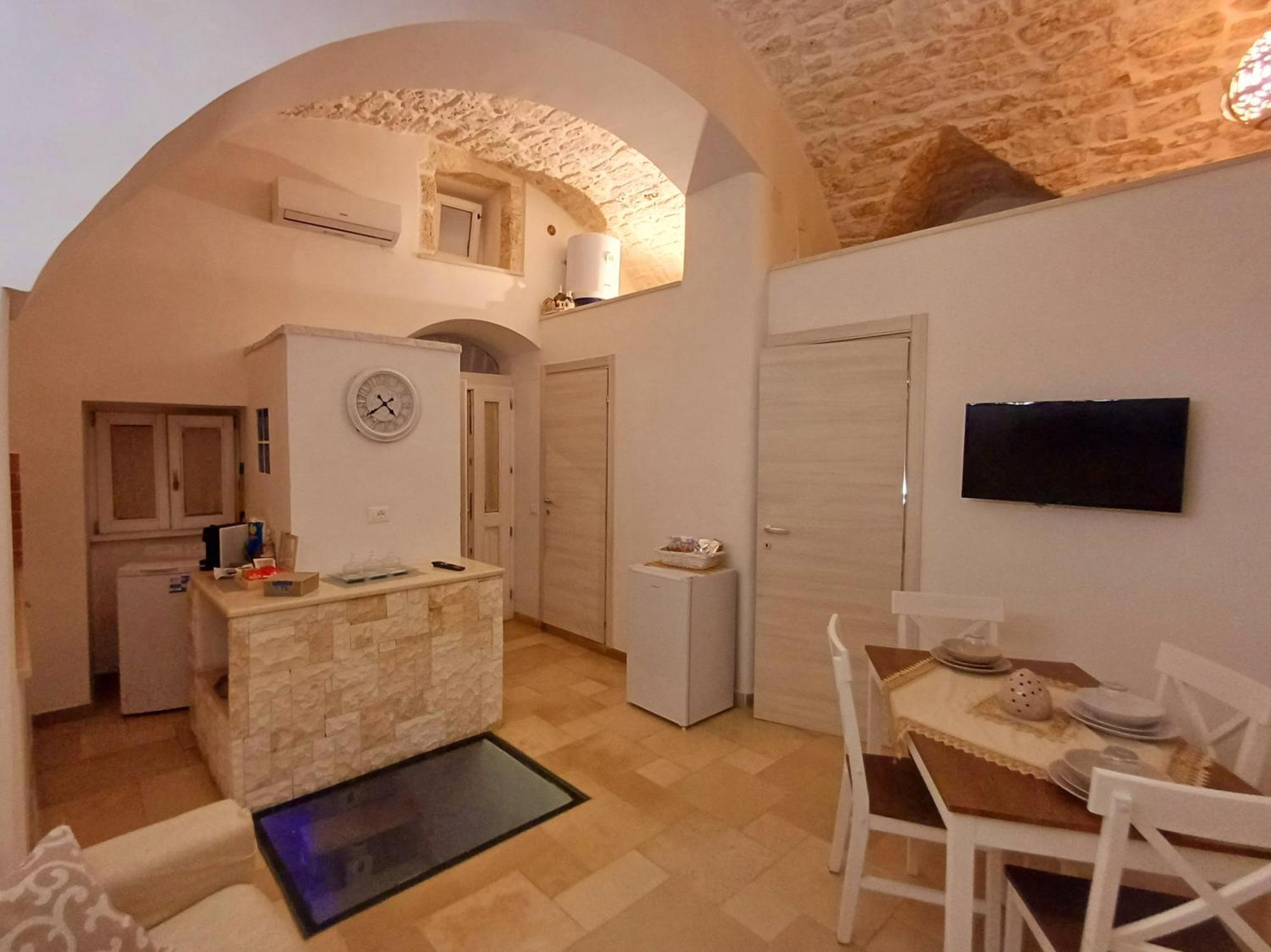 Suite 800 Остуні Екстер'єр фото