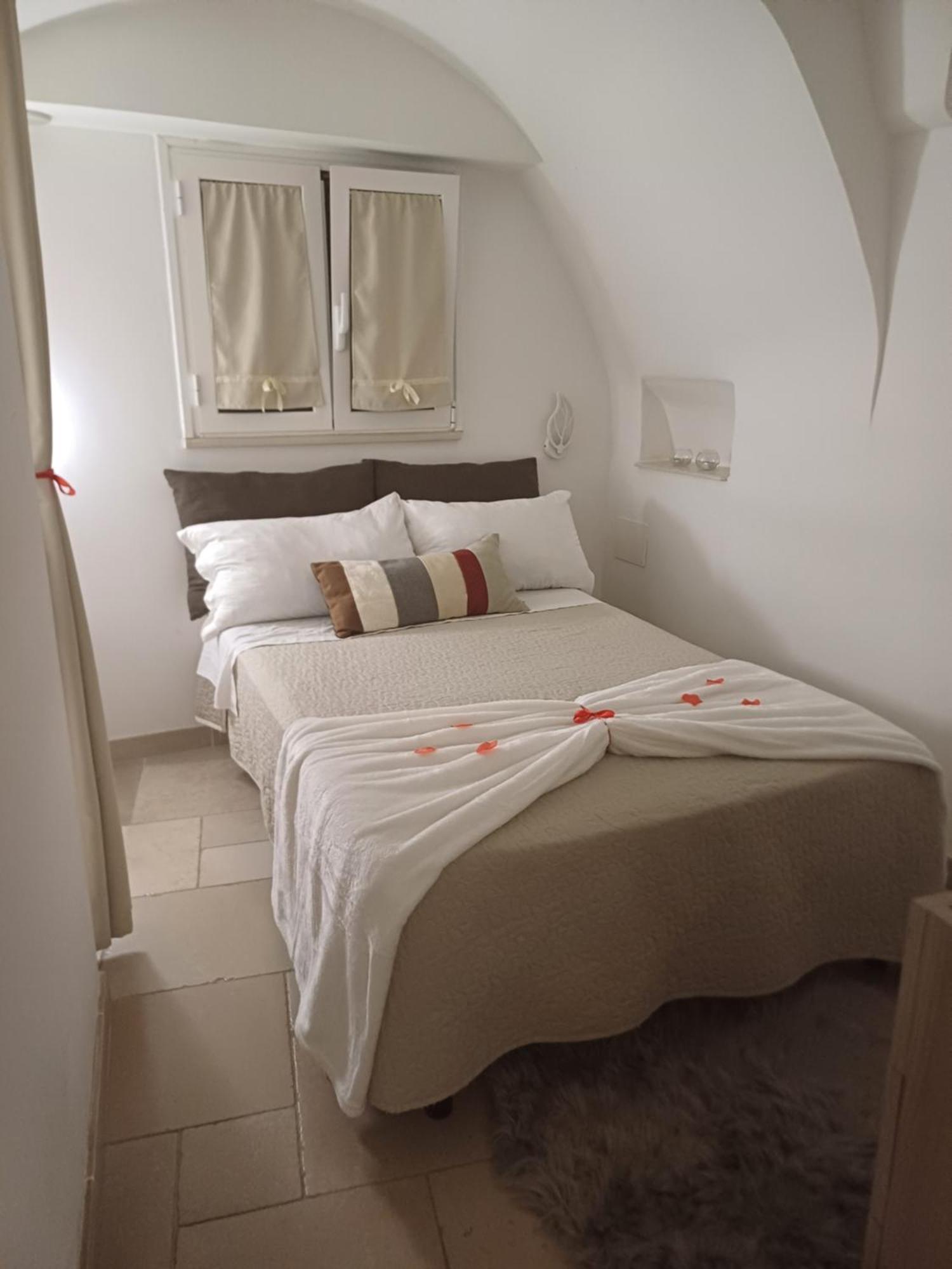 Suite 800 Остуні Екстер'єр фото