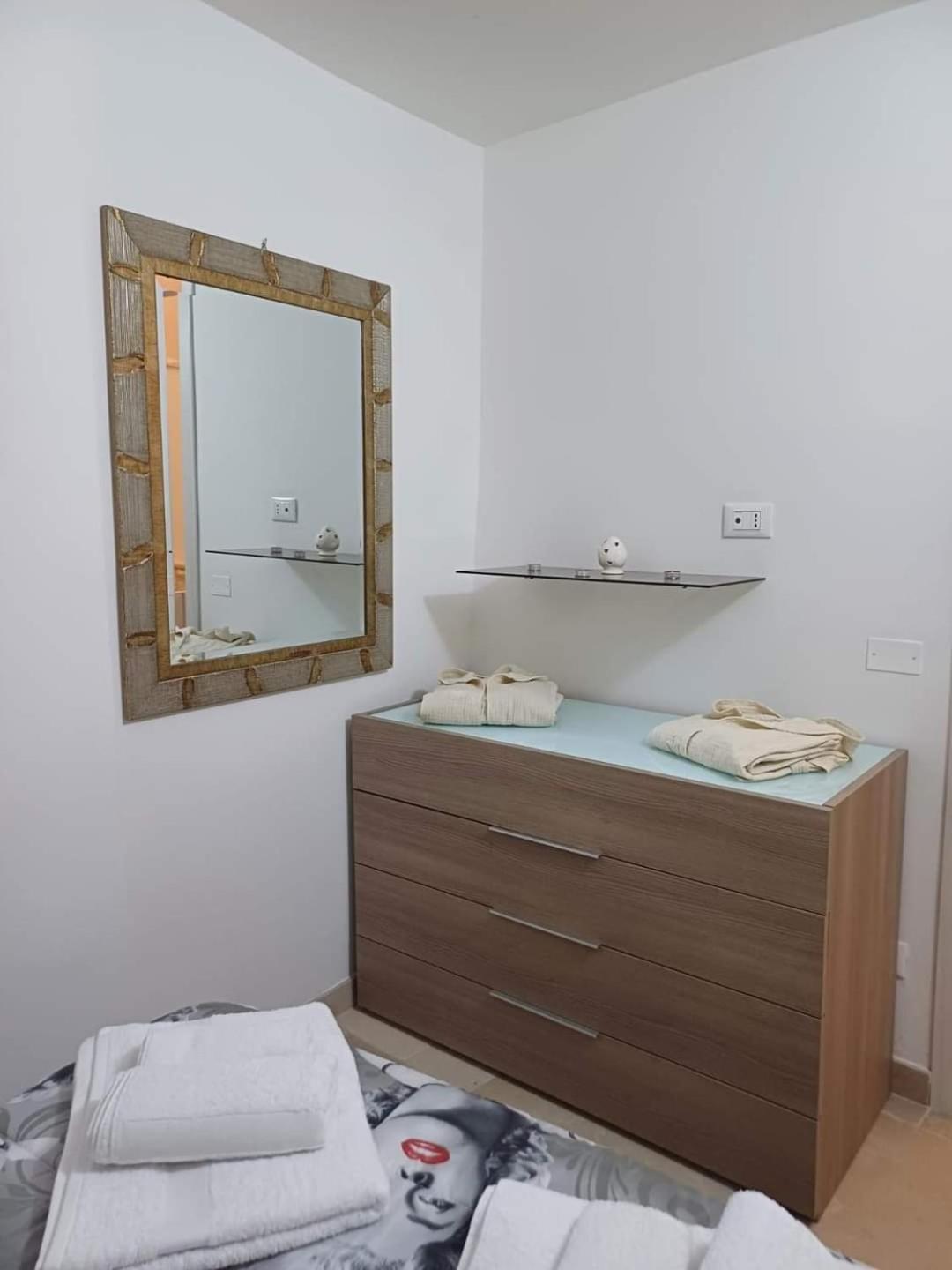 Suite 800 Остуні Екстер'єр фото